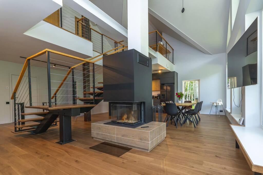 Modern Villa With Sauna & Hot Tub Hiiumaa Zewnętrze zdjęcie